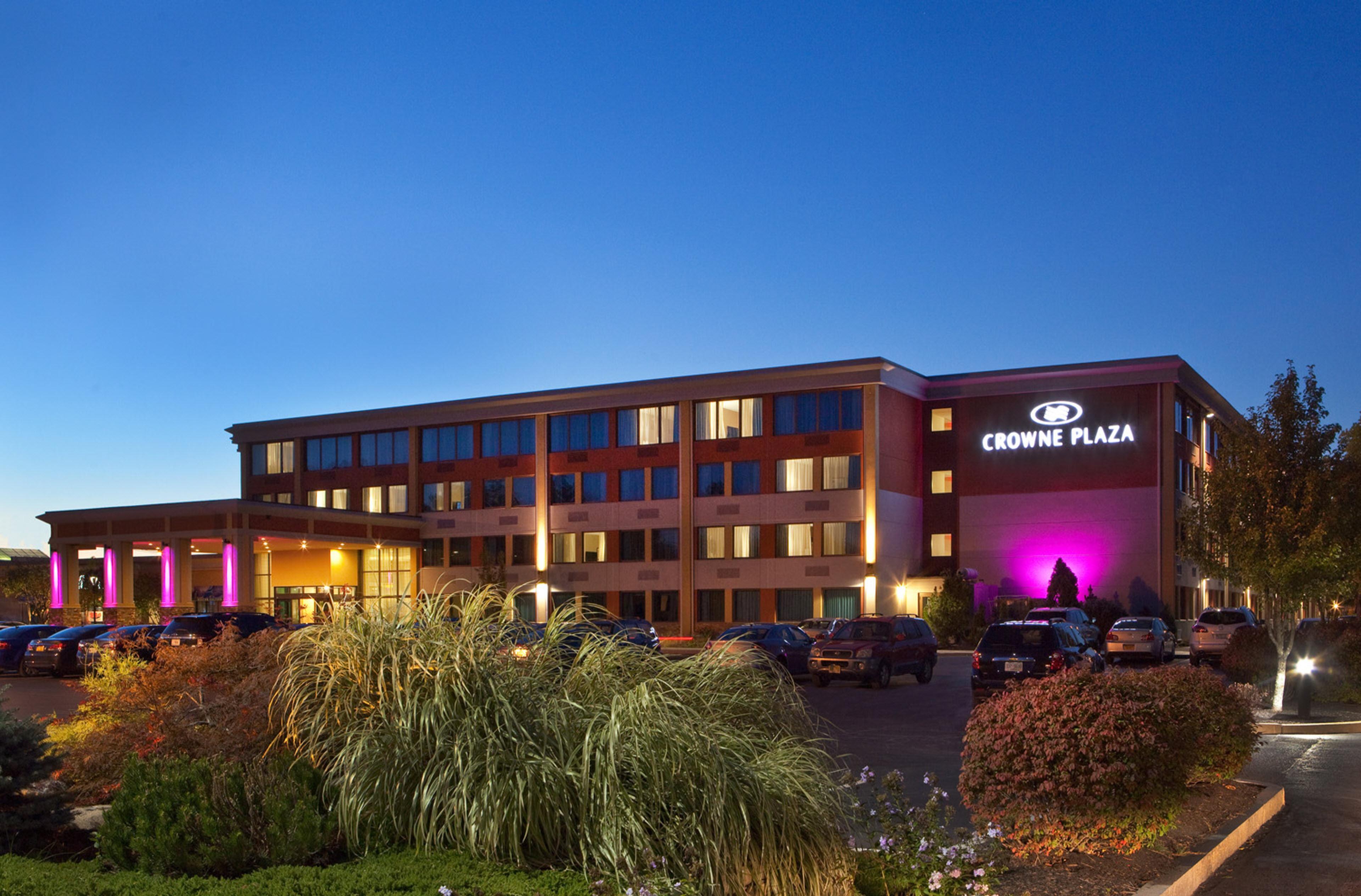 Crowne Plaza Boston - Woburn By Ihg Hotell Exteriör bild
