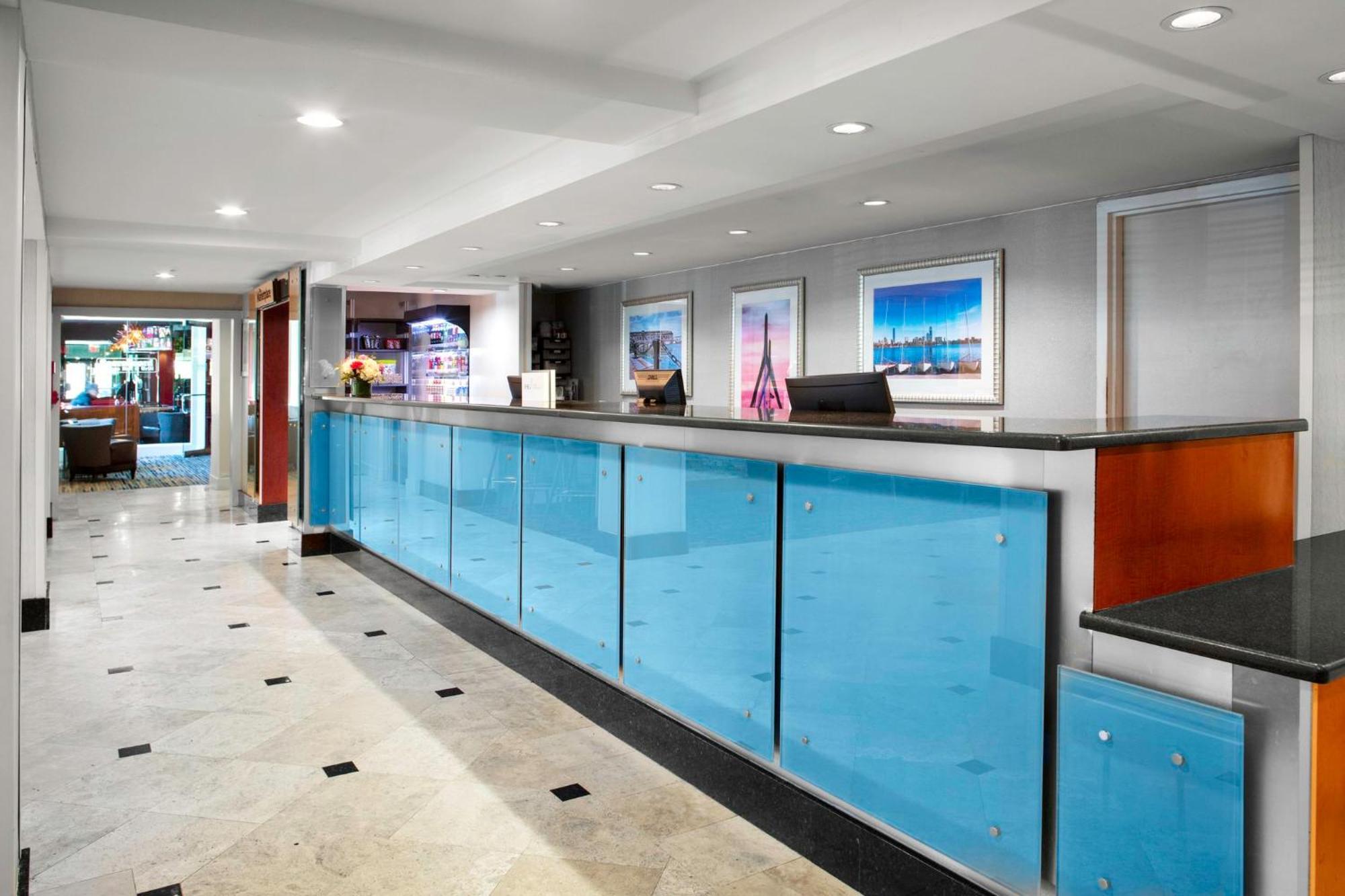Crowne Plaza Boston - Woburn By Ihg Hotell Exteriör bild